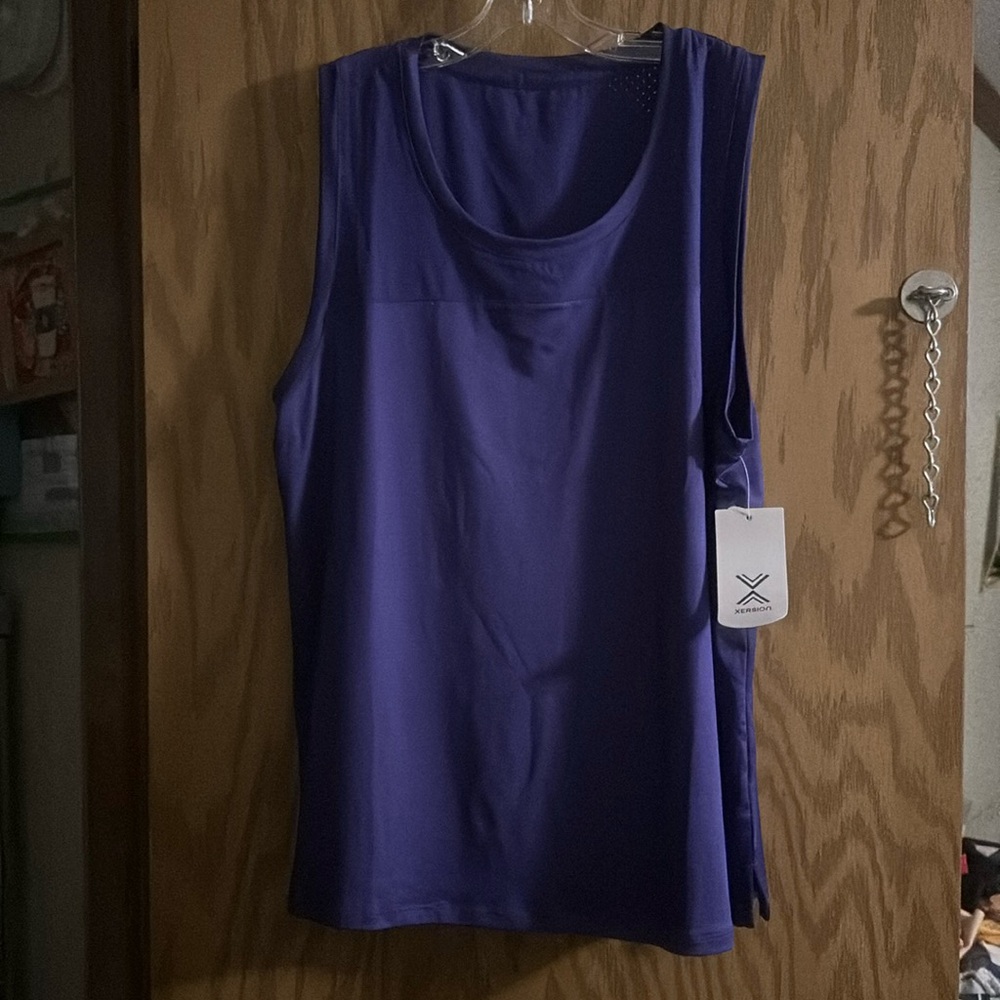 XERSION PERFORMANCE TANK: TROPIC VIOLET: NEW WITH TAGS: SIZE L TALL